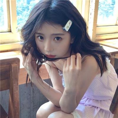 维奥莱特·诺齐埃尔